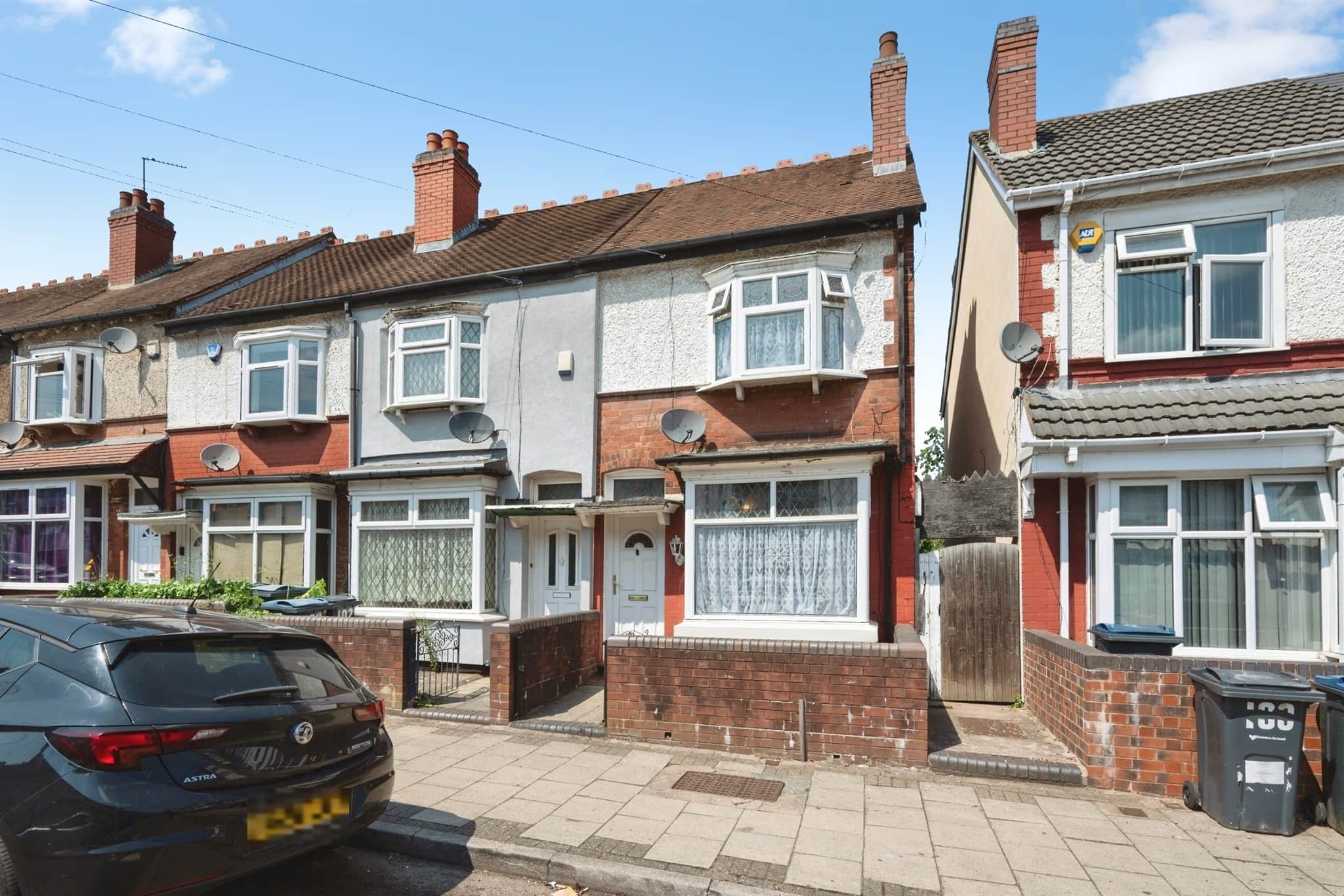 Property photo 0